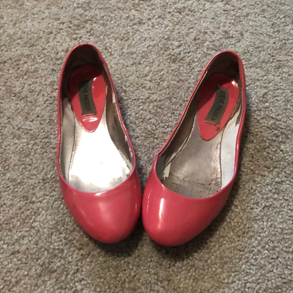 Steve Madden coral flats